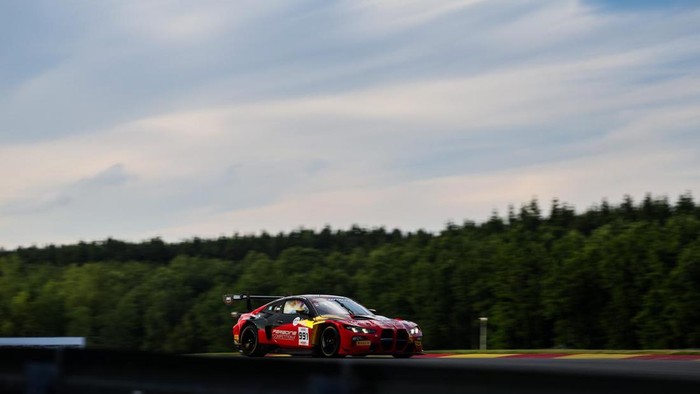 Sean Gelael dan Tim Paradine Competition 991 di balapan 24 Hours of Spa, Sabtu (28/6).