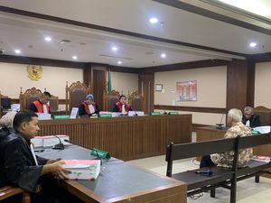 Prasetyo Eks Dirjen KA Dituntut 9 Tahun Bui