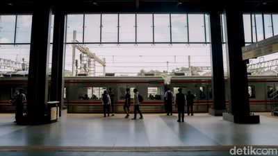 Stasiun Tanah Abang Kini Lebih Modern! Peron Baru Resmi Layani Penumpang KRL