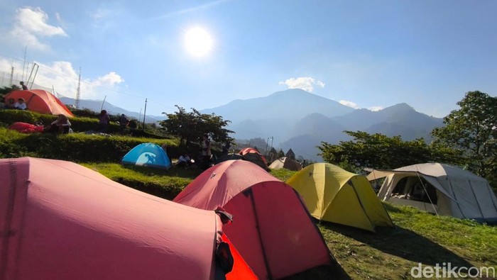 Suasana objek Wisata Sukageuri View Kuningan