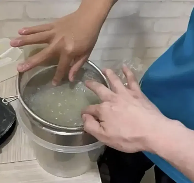 Temukan Serpihan Plastik di Es Krim, Wanita Ini Tuntut Ganti Rugi Rp 203 Juta