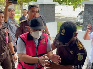 Sempat Mangkir, Sekdin PUPR Perkim Kota Mojokerto Akhirnya Ditahan