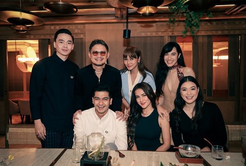 Foto Teuku Ryan dan Olla Ramlan yang jadi sorotan.