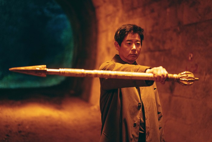 Foto perkenalan karakter drama Korea terbaru Disney+ Hotstar Twelve.