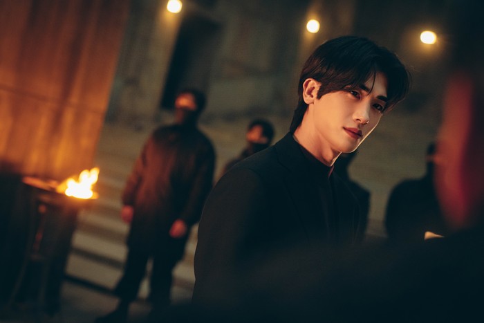 Foto perkenalan karakter drama Korea terbaru Disney+ Hotstar Twelve.