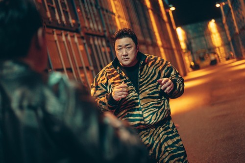 Foto perkenalan karakter drama Korea terbaru Disney+ Hotstar Twelve.