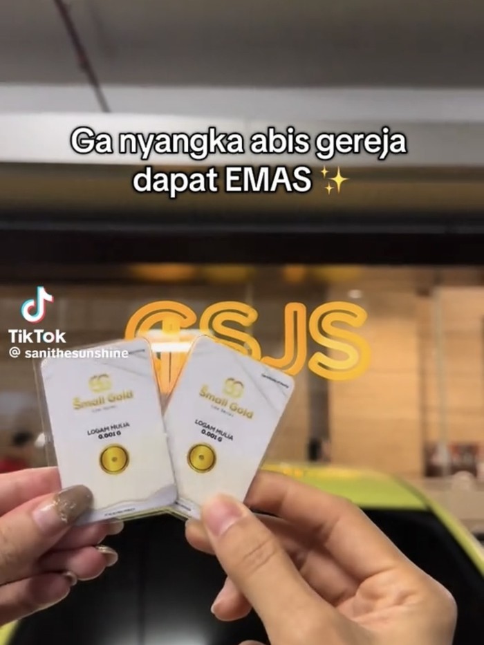 Video gereja yang viral membagikan emas ke jemaat.