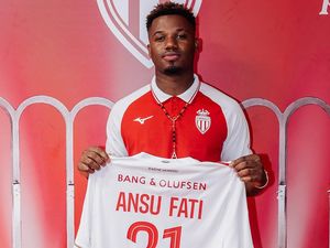 Resmi! Ansu Fati Gabung ke AS Monaco
