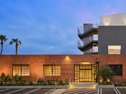 Apple Music Rayakan 10 Tahun, Luncurkan Studio dan 500 Lagu Terpopuler