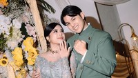 Lamaran diterima Brisia Jodie, Jonathan Alden kegirangan. (Foto: dok Instagram brisiajodie96)