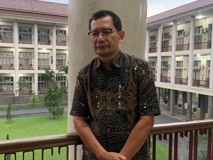 Direktur Direktorat Pengabdian kepada Masyarakat (DPkM) Universitas Gadjah Mada (UGM), Dr. dr. Rustamadji, M.Kes, Selasa (1/7/2025).