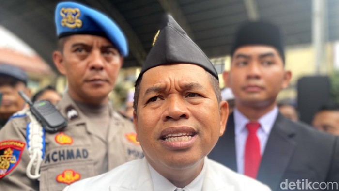 Gubernur Jabar Dedi Mulyadi