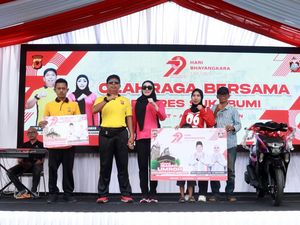 Kisah Warga Palabuhanratu Dapat Hadiah Umrah di Hari Bhayangkara