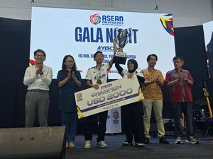 Bangga! Tim eFootball Indonesia Sabet 3 Emas di AYESC 2025