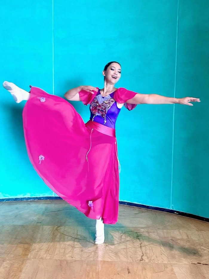 Ira Wibowo Ira Wibowo dan segala kegiatannya.