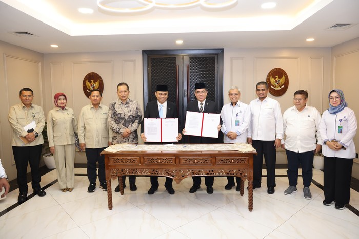 Kementerian Ketenagakerjaan RI (Kemnaker) dan Kementerian Koperasi RI (Kemenkop) menjalin sinergi strategis untuk mendukung program prioritas Presiden Prabowo Subianto RI dalam pengembangan Koperasi Desa Merah Merah Putih.