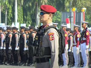Pujian Prabowo untuk Komandan Upacara Hari Bhayangkara