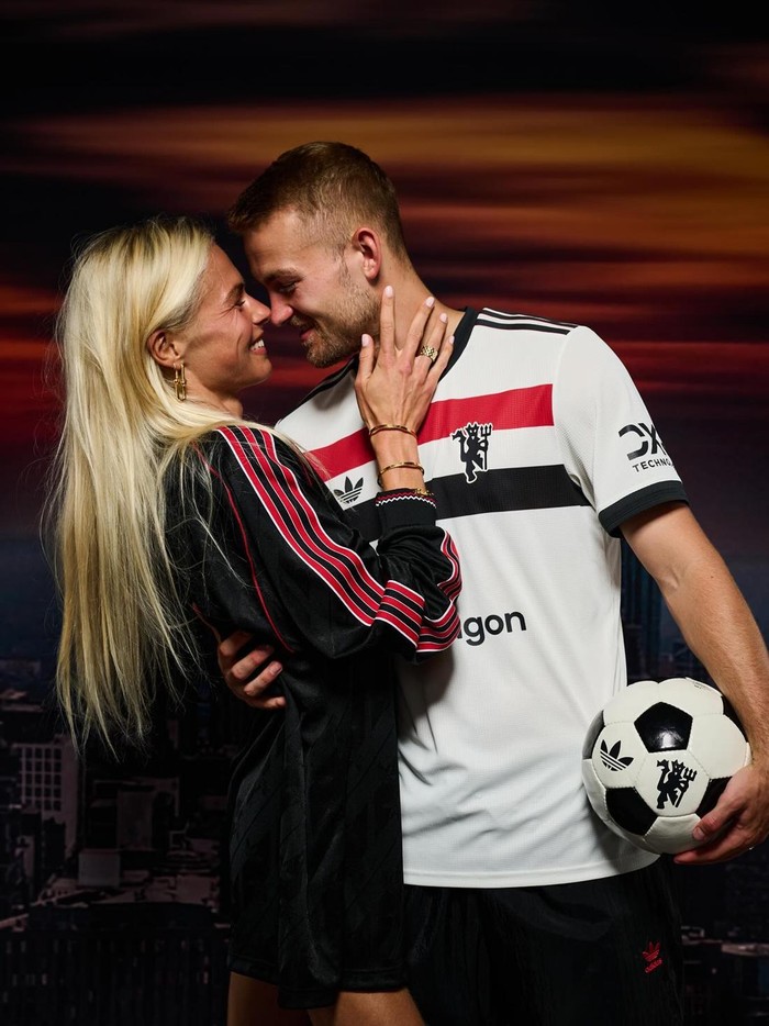 Matthijs De Ligt dan AnneKee Molenaar Matthijs De Ligt dan AnneKee Molenaar