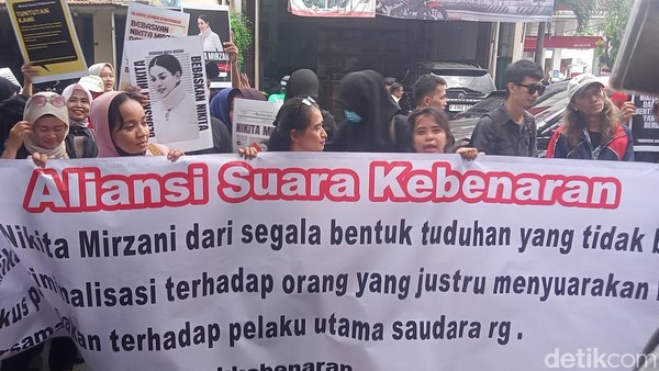 Ada Massa Bela Nikita Mirzani dari Masalah Reza Gladys, Suarakan 3 Hal Ini