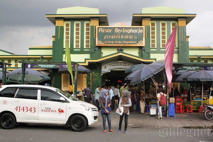Potret 8 Pasar Tertua di Indonesia, Ada yang Sejak Abad ke-14