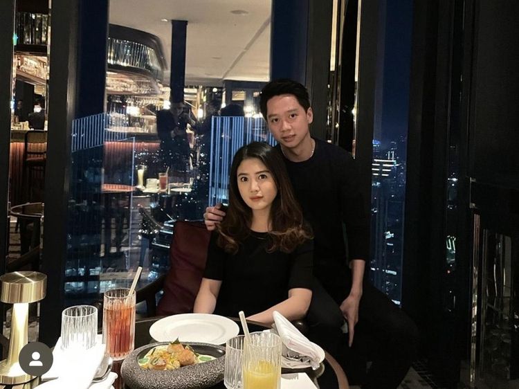 Potret Kevin Sanjaya Makan bareng Istri di Australia hingga Eropa