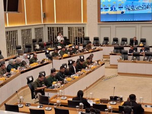 DPR Heran, Stok Beras Melimpah tapi Harga Malah Naik