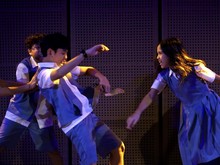 Bedanya Musikal Petualangan Sherina 2025 dengan 3 Pentas Sebelumnya