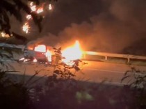 Mobil Terbakar di Tol Semarang-Batang