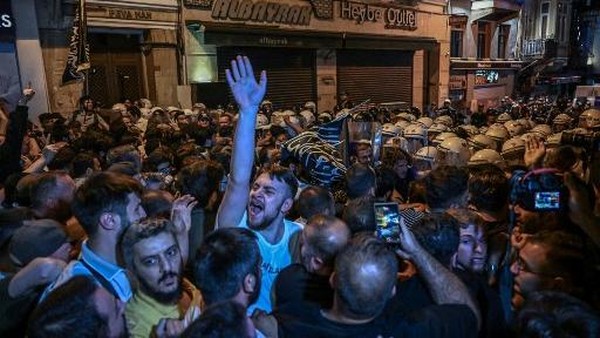 Protes Kartun Nabi Muhammad SAW di Istanbul