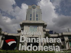 Danantara Nego Lotte soal 30% Saham Proyek Petrokimia di Cilegon