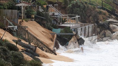 Badai Sebabkan Erosi Parah di Pesisir Australia Timur