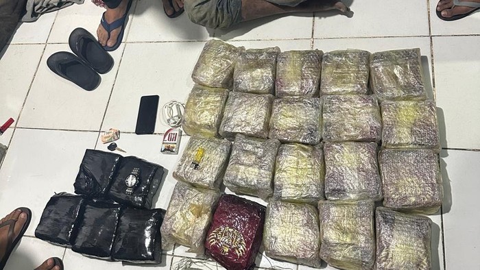 Bareskrim Polri membongkar penyelundupan 45 bungkus sabu di Aceh, pada Selasa (1/7/2025).