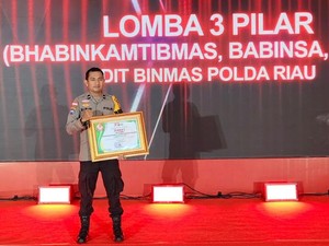 Singertias Tiga Pilar Desa Bokor Raih Penghargaan dari Kapolda Riau