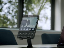 BlackBerry Akhirnya Reinkarnasi, Lengkap dengan Keyboard Fisik