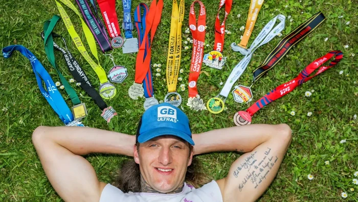 Gokil! Pria Ini Catat Rekor Dunia, Finis 456 Kali Half Marathon dalam Setahun