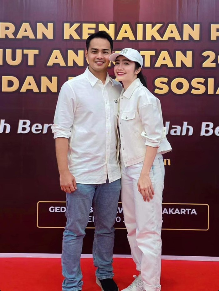 Febby Rastanty bangga melihat aksi dan pencapaian suami.
