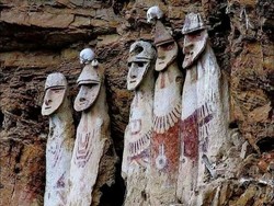 Kumpulan Benda Kuno Ini Punya Sejarah yang Bikin Melongo