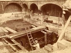 Kumpulan Benda Kuno Ini Punya Sejarah yang Bikin Melongo