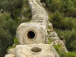 Kumpulan Benda Kuno Ini Punya Sejarah yang Bikin Melongo