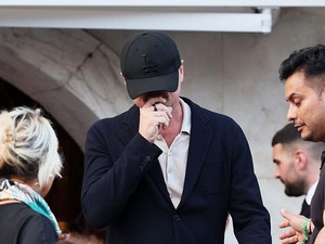 Alasan Leonardo DiCaprio Selalu Menutup Wajahnya di Publik