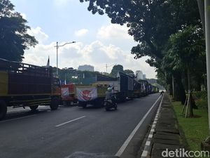 Ada Demo Sopir Truk, Polisi Rekayasa Lalu Lintas di Kawasan Patung Kuda