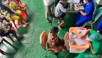 Layanan rumah sakit kapal ini akan dibuka untuk masyarakat mulai pagi hari hingga 15.00 WITA. Berdasarkan data per 28 Juni 2025, Rumah Sakit Kapal Nusa Waluya II telah melayani 1.337 pasien.