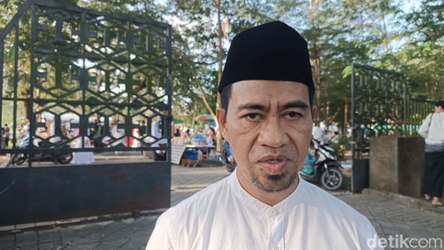 Kepala Dinas Kesehatan (Dinkes) Lombok Tengah, Suardi. (Foto: Edi Suryansyah/detikBali)