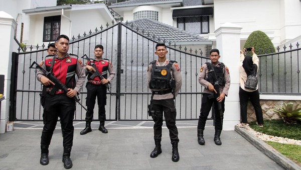 Rumah Kadis PUPR Sumut Digeledah KPK