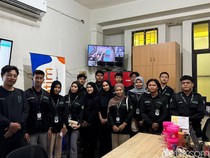 Antusias Mahasiswa Unisla Belajar Dunia Jurnalistik di detikJatim