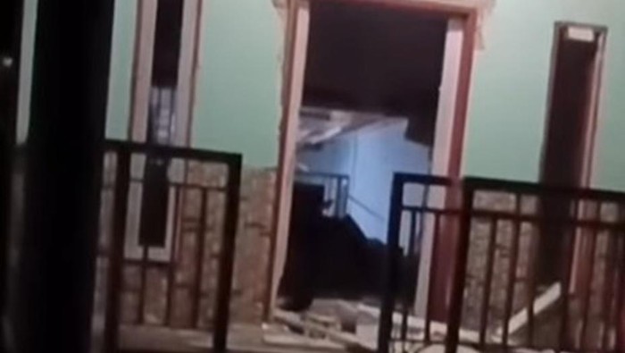 Ledakan bom di Bulukumba tewaskan seorang ibu rumah tangga.
