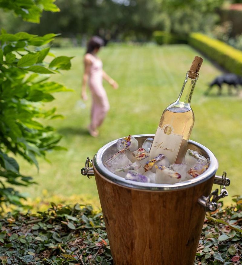 Meghan Markle meluncurkan koleksi wine pertama di bawah label As Ever.
