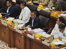 Bahlil Marah soal Data Desa Penerima Listrik: Masih Mau Jadi Dirjen Kau?
