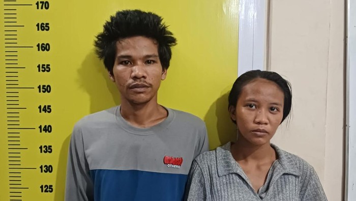 Pasutri di Palembang yang kepergok mencuri di rumah warga jadi tersangka.