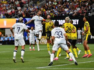 Pelatih Monterrey Malu Didepak Klub Sekelas Dortmund